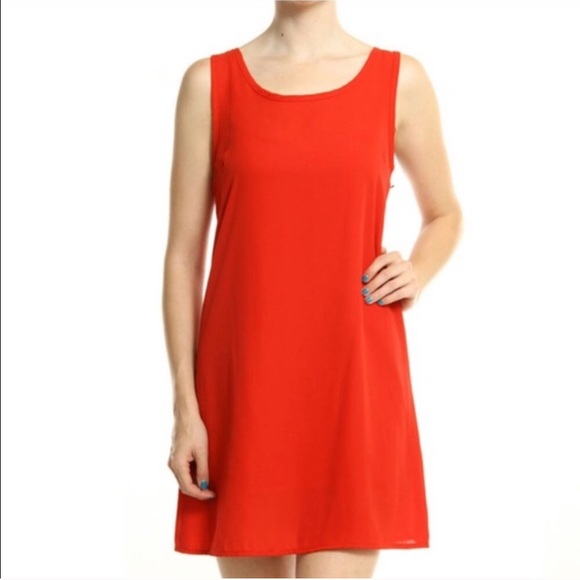 Auditions // Red dress with pretty bow on back❤️🤍 - Picture 4 of 8